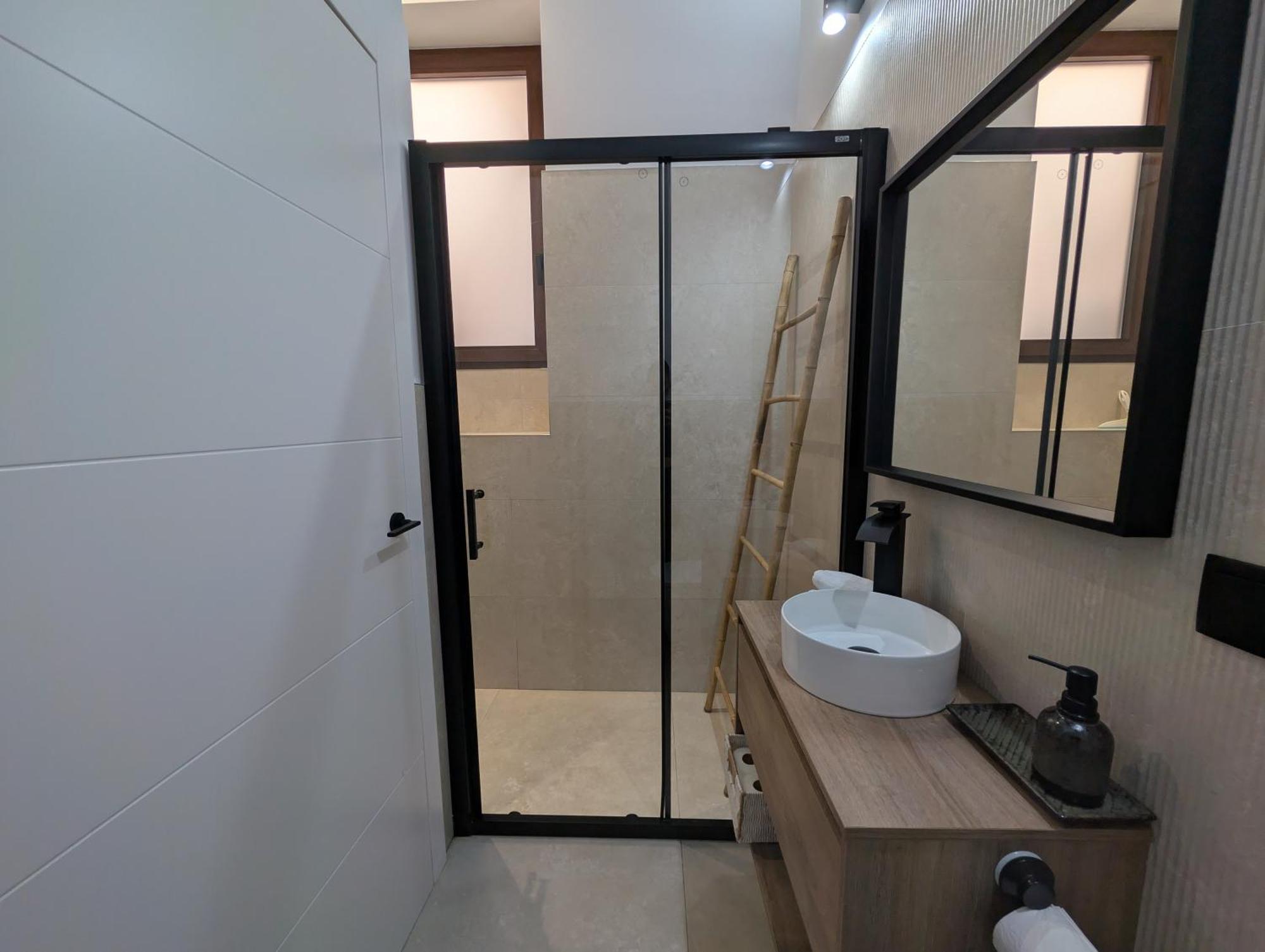 Las Arenas Suites 2 Playa Valencia Eksteriør billede