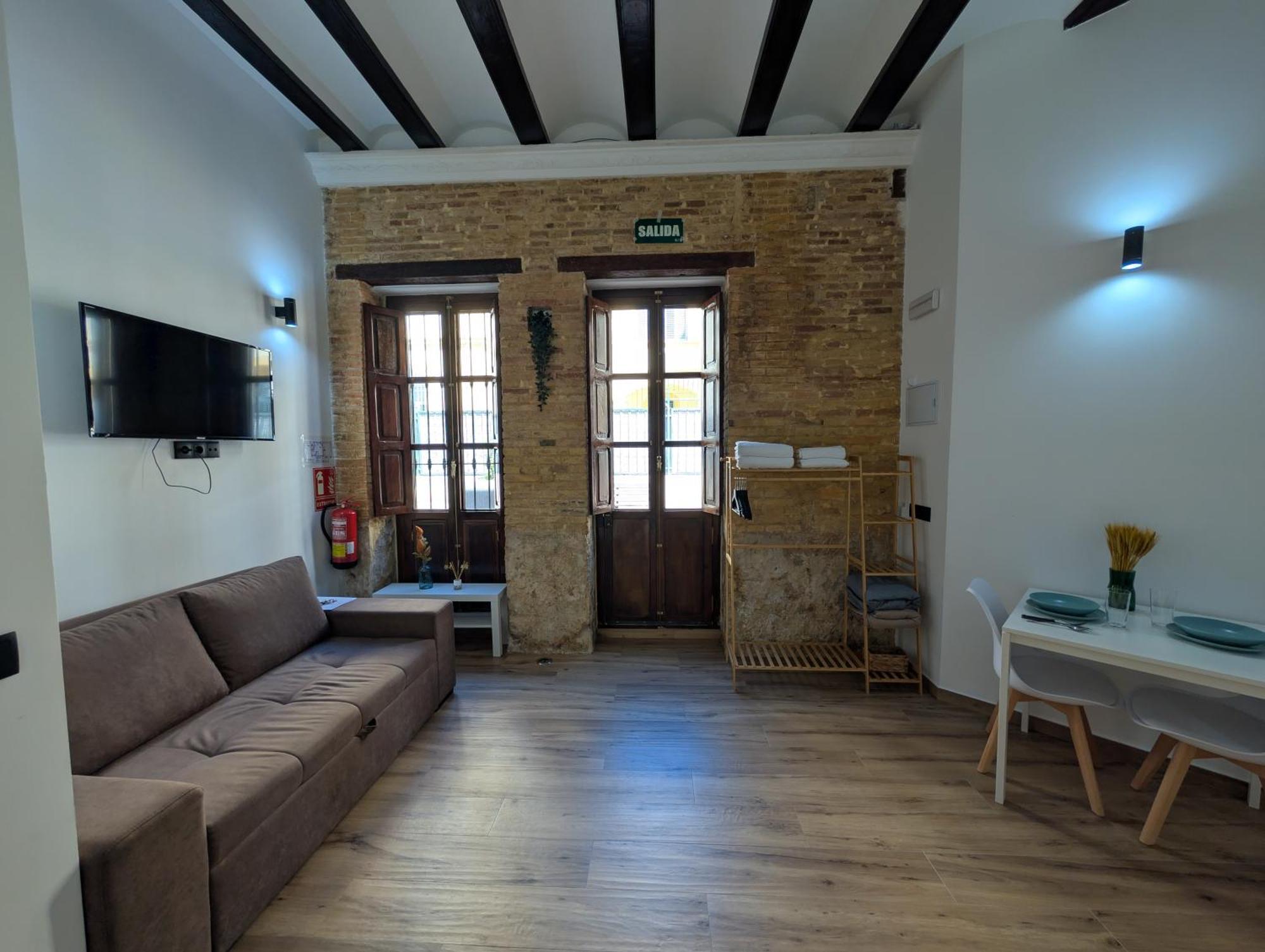 Las Arenas Suites 2 Playa Valencia Eksteriør billede