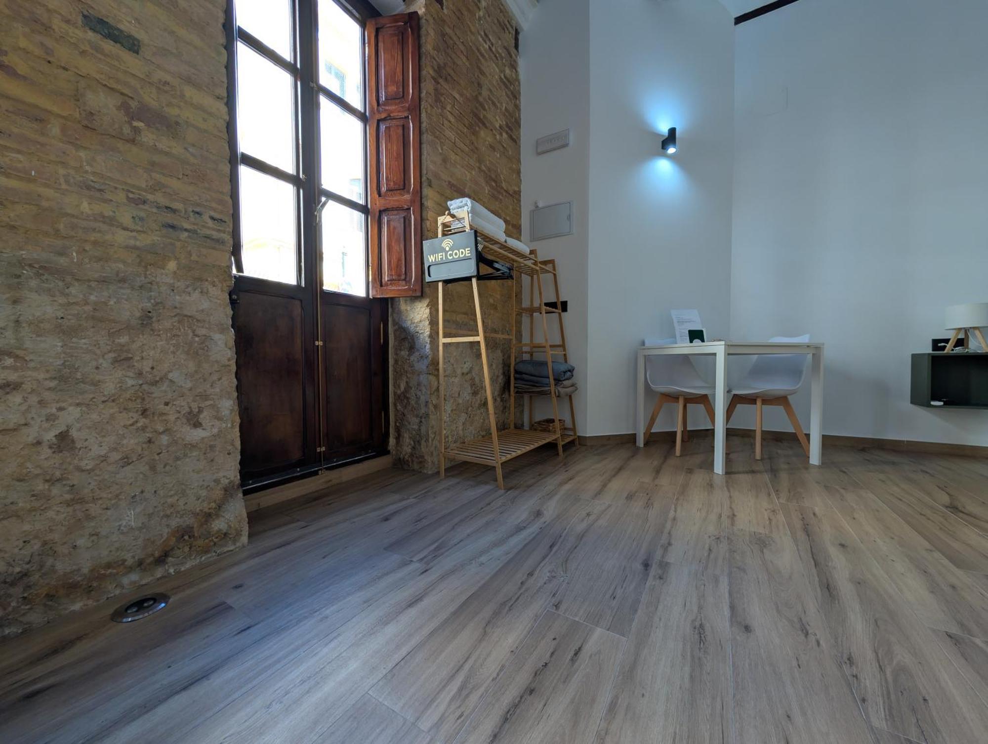 Las Arenas Suites 2 Playa Valencia Eksteriør billede