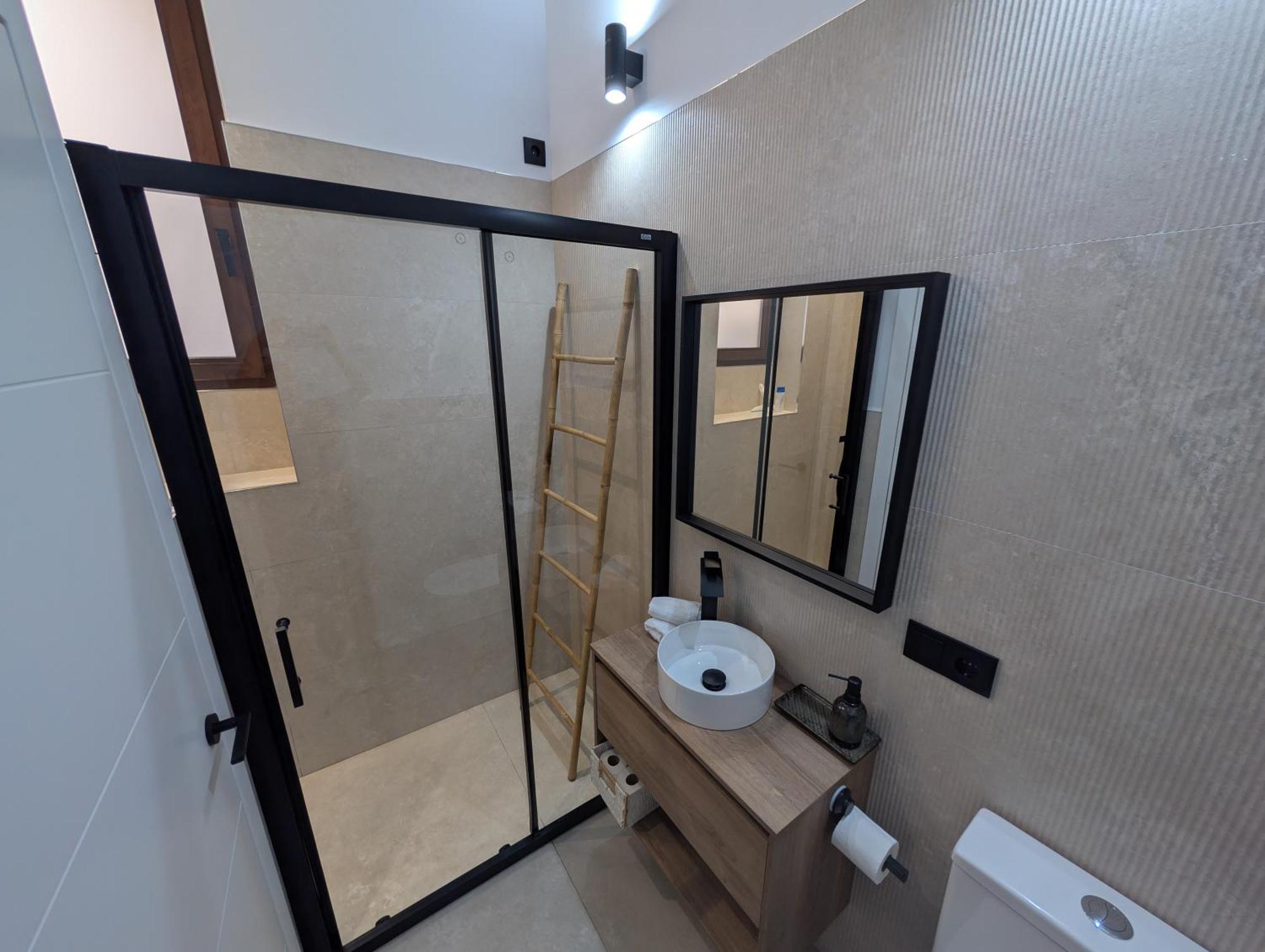 Las Arenas Suites 2 Playa Valencia Eksteriør billede